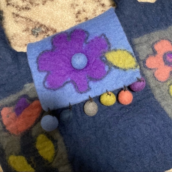 Rising Tide Blue Wool Shoulder Purse with Flower and Pompom Details - Picture 4 of 8